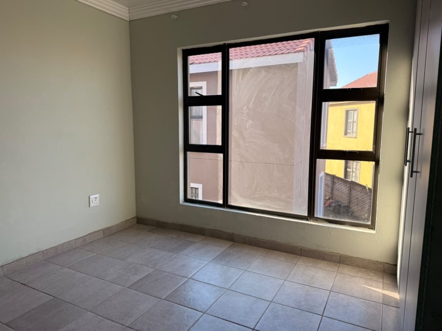 5 Bedroom Property for Sale in Waterkloof North West